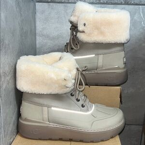 UGG CITY BUTTE WATERPROOF